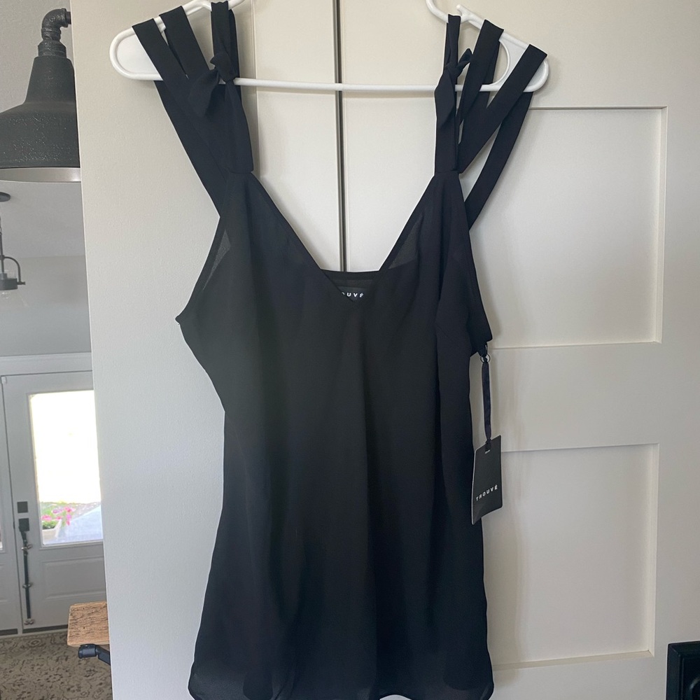 NWT linen tank size large